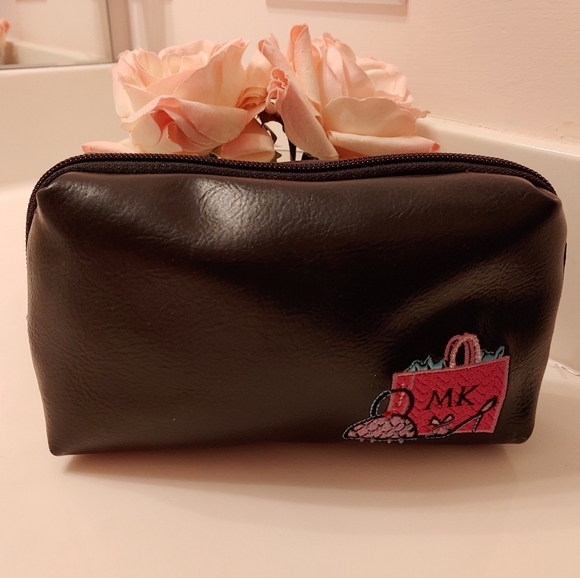 Mary Kay "Pretty Convenient" Cosmetic Bag - Picture 1 of 7